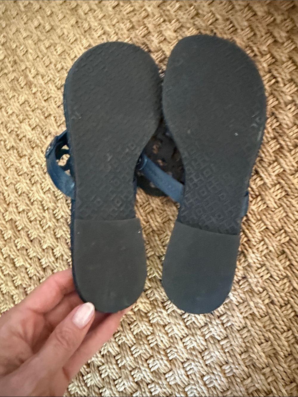 Tory Burch Miller Logo Medallion Thong Sandals Navy 7.5 - Picture 6 of 8